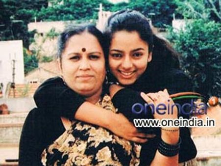 నట సౌందర్యం... సౌందర్య జయంతి నేడు