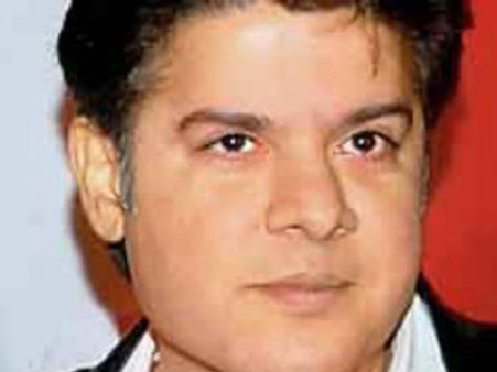 న్యూడ్ ఫోటోలు పంపమంటూ మెయిల్స్!?