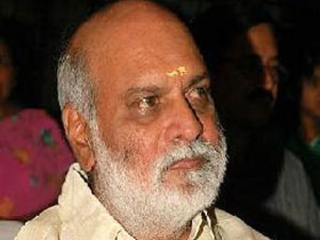 బాలకృష్ణ కేసు : రాఘవేంద్రరావుకి కోర్టు నోటీసులు