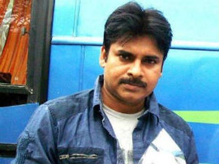 అన్నపూర్ణ స్టూడియోలో పవన్ స్టెప్పులు