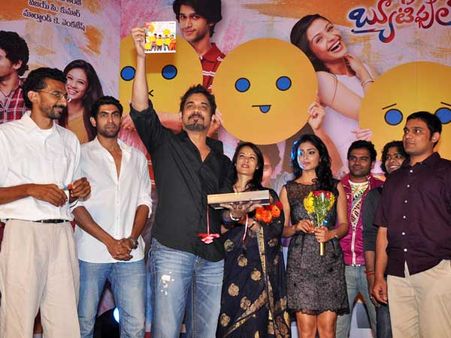 నాతో చేయమన్న నాగ్ -పెద్ద స్టార్స్‌తో చేయనన్న కమ్ముల