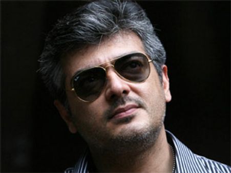 సూపర్ స్టార్ కాక ముందు స్కూటర్ మెకానిక్