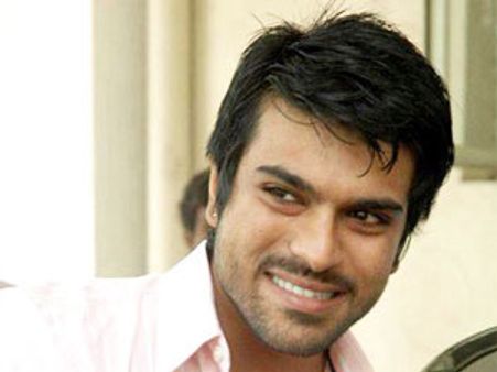 భార్య పుట్టిన రోజుకు రామ్ చరణ్ ఇచ్చిన సర్పైజ్ గిప్ట్