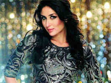 స్టార్ బోయ్ ప్రెండ్ అండతోనే ఆమెకు వేషాలంటూ వ్యాఖ్యలు