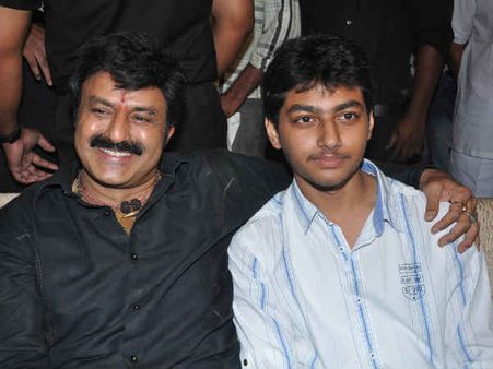 నందమూరి మోక్షజ్ఞ ఎంట్రీ ఖరారు, లండన్‌లో ట్రైనింగ్!