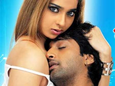 రొమాంటిక్ యక్షన్ థ్రిల్లర్‌‍గా ‘ఖతర్నాక్ గాళ్లు’