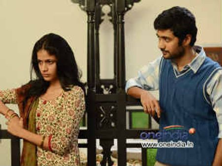 ఫీల్ గుడ్ ప్రేమ కథ ('అందాల రాక్షసి' ప్రివ్యూ)