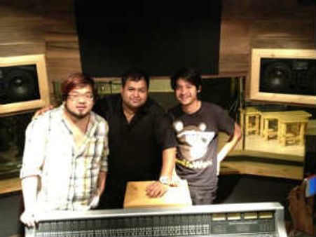 బ్యాంకాక్ టీమ్ తో ...ఎన్టీఆర్ ‘బాద్ షా’ధీమ్ మ్యూజిక్