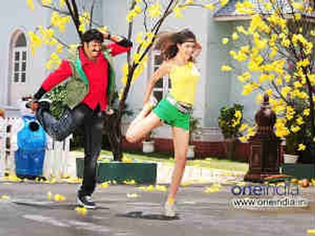 బాలకృష్ణతో సినిమా అనగానే భయపెట్టారు