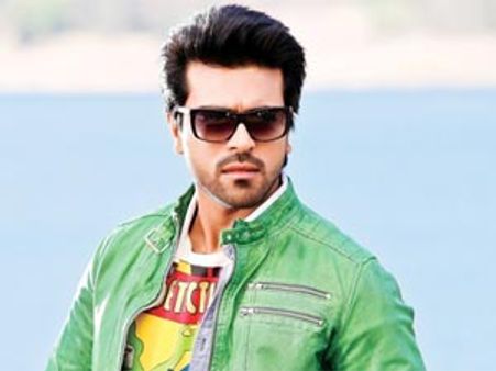 'జంజీర్‌' రీమేక్‌లో గెస్ట్ విషయపై... చిరు ఖండన