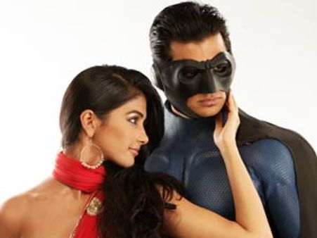 ఎన్టీఆర్ ను ఆదర్శంగా తీసుకుని ‘మాస్క్’చేశాం