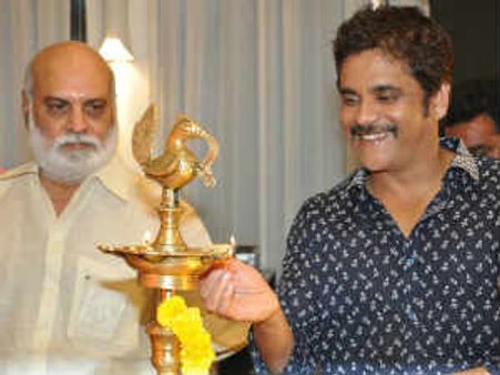 రాఘవేంద్రరావు బాధపడి కన్నీళ్లు పెట్టుకున్నారు