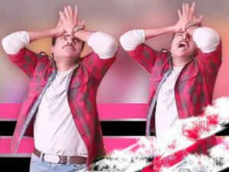 పవన్‌పై ఆవి రూమర్లే...మరో హీరో అభిమాని పనే?