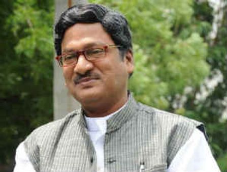 ఆసుపత్రి నుంచి రాజేంద్రప్రసాద్ డిశ్చార్జి