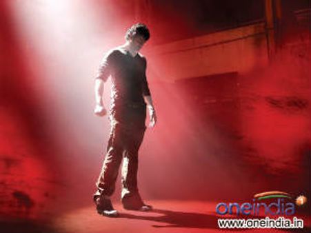 ప్రభాస్ మళ్లీ తన పాత ధోరణికి వచ్చేసి... :లారెన్స్