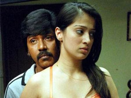 లారెన్స్ హిట్ సినిమాని 3D లోకి కర్వర్షన్