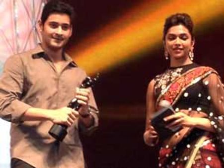 మహేష్-సుకుమార్ చిత్రంలో దీపికా పడుకొనె?