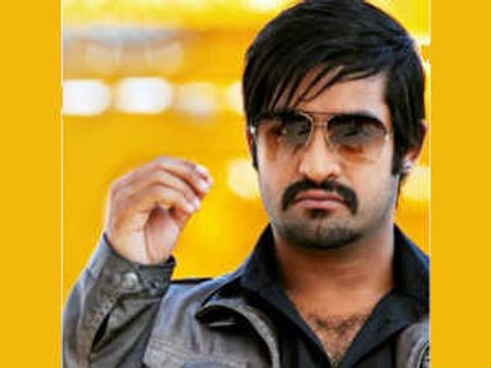 ఎన్టీఆర్ 'బాద్‌షా' టీజర్ ట్రైలర్ రెస్పాన్స్