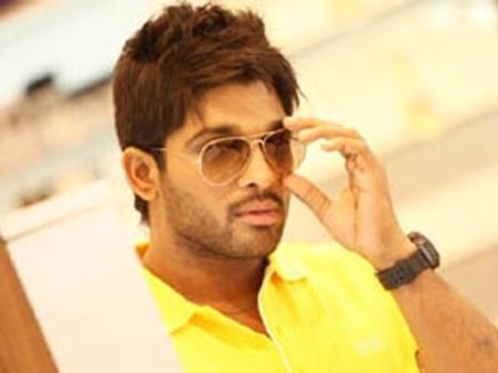 అల్లు అర్జున్ ‘ఇద్దరమ్మాయిలతో’ ముహూర్తం ఖరారు