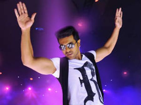 సంక్రాంతి బరి నుంచి రామ్ చరణ్ ఔట్!