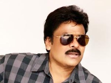 పవన్ ఫ్యాన్స్ కు చిరు..'ధాంక్స్' లెటర్స్