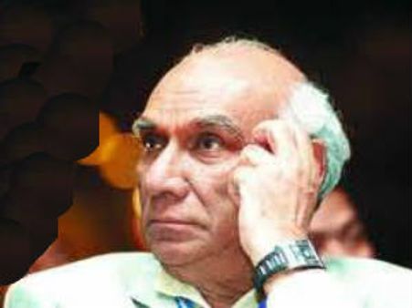 డెంగ్యూ తో హాస్పటిల్ లో చేరిన స్టార్ డైరక్టర్