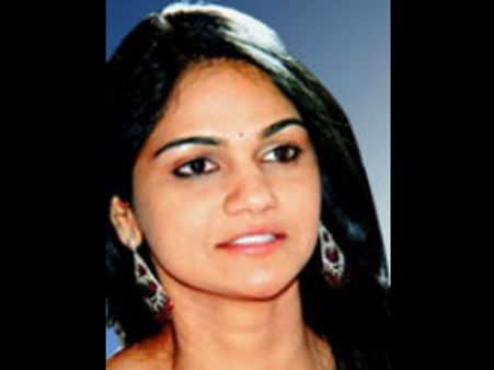 అల్లు అర్జున్‌ భార్య స్నేహారెడ్డికి గాయాలు