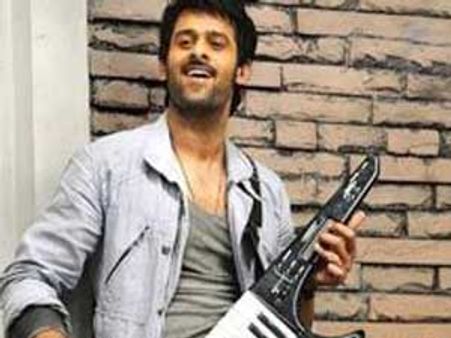 ప్రభాస్‌ ‘మిర్చి' ఫస్ట్ లుక్ విడుదల