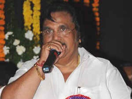 సెన్సేషన్ సృష్టించడానికి రెడీ అవుతున్న దాసరి