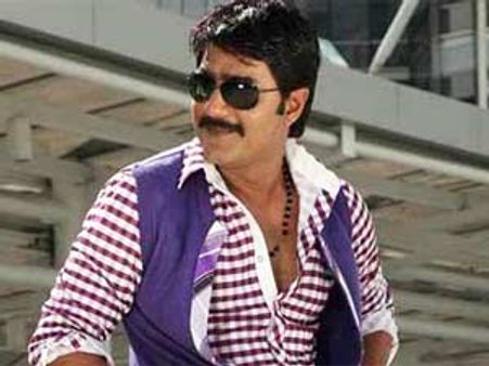 నాగ్ ‘మన్మధుడు’ తరహాలో శ్రీకాంత్ ‘లక్కీ’ !