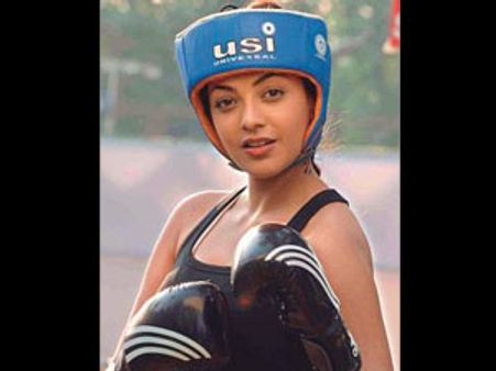 స్టార్ బాక్సర్ మేరీ కోమ్ ప్రేరణతో కాజల్ పాత్ర