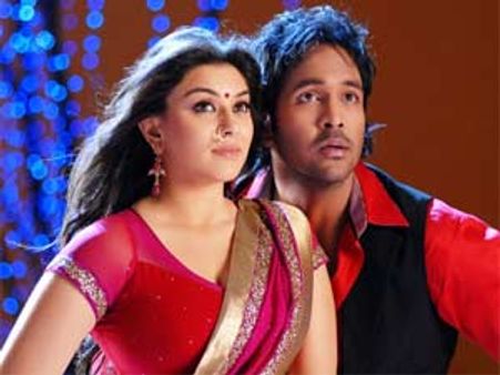 నిజమే 'దేనికైనా రెడీ'లో అభ్యంతరకర సన్నివేశాలు: కమిటీ