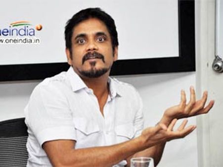 ఆయన దయలేకనే డమరుకం వాయిదా: నాగార్జున