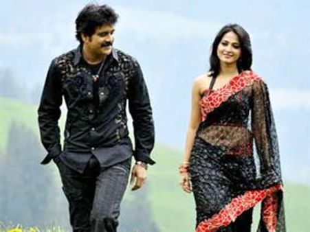 రిలీజ్ కాకుండానే ‘ఢమరుకం’ పైరసీ డీవీడీ