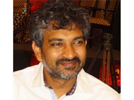 2 లక్షలకు పెరిగిన రాజమౌళి బలం!