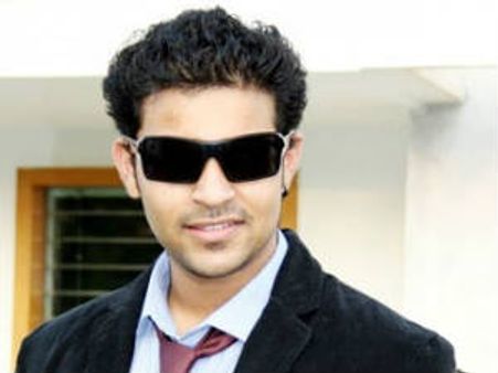 స్టార్ నిర్మాత బ్యానర్ లో నాగబాబు కొడుకు