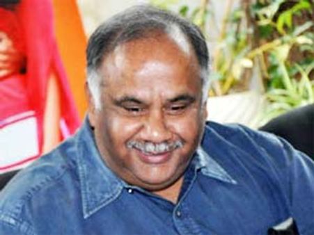 పవన్ సినిమాలో త్రివిక్రమ్ నటించడం లేదు