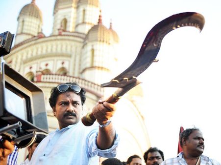 రామ్ చరణ్ వెపన్ బయటపెట్టిన వినాయక్