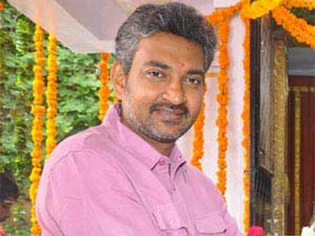 9 ఏళ్ల తర్వాతే ఆ సినిమా: షాక్ ఇచ్చిన రాజమౌళి