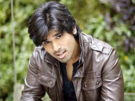 అల్లు శిరీష్ ‘గౌరవం’ స్టోరీ లైన్