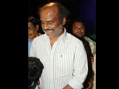 రజనీకాంత్ పాపులర్ పన్నెండు పంచ్‌లు!