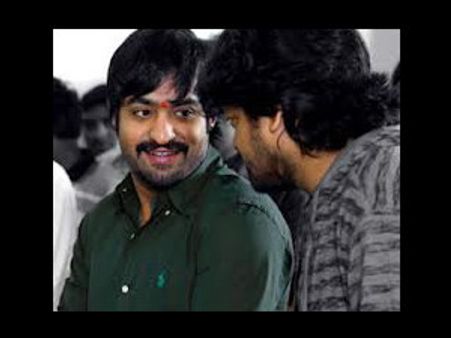 సింహాద్రి' విడుదల రోజే ఎన్టీఆర్ కొత్త చిత్రం విడుదల