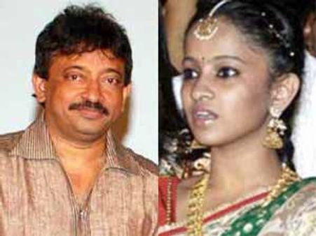 కుమార్తె నిశ్చితార్ద వేడుకలో రామ్ గోపాల్ వర్మ