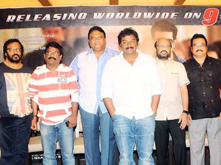 ‘నాయక్’ హైలెట్స్ ఇవే: వినాయక్ (1210 థియేటర్స్)