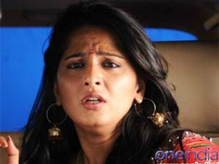 అనారోగ్యం పాలైన అనుష్క.. విశ్రాంతి