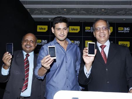 తెలుగే ఇష్టం.. బాలీవుడ్‌కు మహేష్ నో(ఫోటోలు)