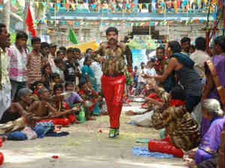 సూపర్‌స్టార్‌కు పోటీ ఇంకెవరు నేనే' అన్న పవర్‌ స్టార్