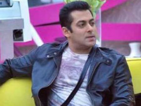 హిందీ గబ్బర్ సింగ్ తో 500 కోట్ల డీల్