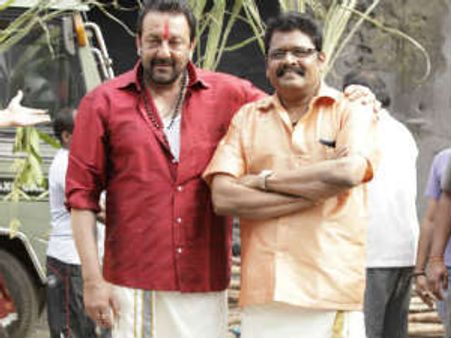 బాలకృష్ణ రీమేక్ చిత్రం టైటిల్ 'పోలీస్‌ గిరి'