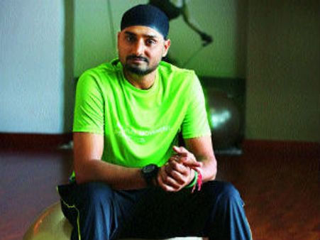 సినీ నిర్మాతగా భజ్జీ(హర్భజన్‌)